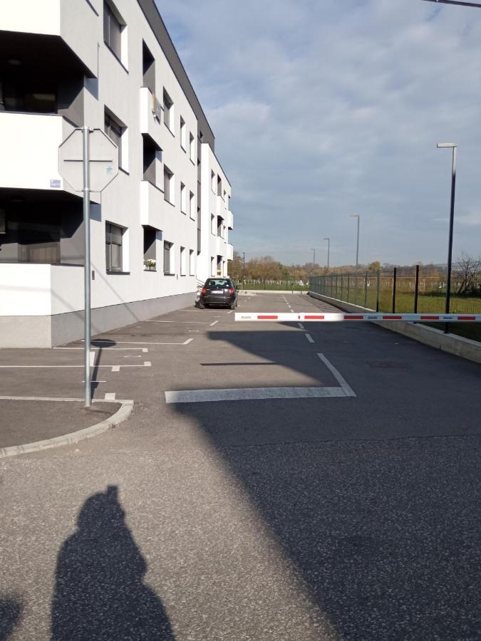 Fiolica Zapresić Exterior foto